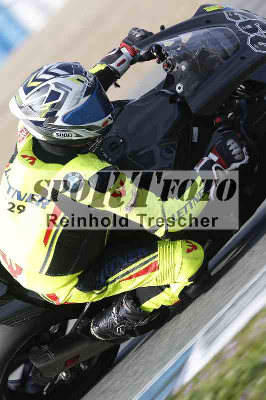 /Archiv-2024/02 29.01.-02.02.2024 Moto Center Thun Jerez/Gruppe schwarz-black/292